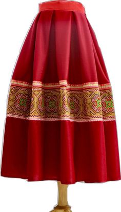 Traditional Skirt With Intricate Embroidery For Festive Occasions, Traditional Festive Skirt With Intricate Embroidery, Traditional Embroidered Festive Skirt, Traditional Drape Embroidered Skirt For Festive Occasions, Festive Embroidered Skirt For Festivals, Festive Long Embroidered Skirt, Traditional Embroidered Skirt With Drape, Traditional Embroidered Skirt With Traditional Drape, Long Skirt With Floral Embroidery For Festive Occasions