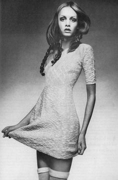 Twiggy, we all wanted her eyes and lashes! #60s #retro #vintage Moda Z Lat 70., Knit Baby Doll, 70s Mode, Jerry Hall