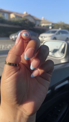 Almond French Tip, Blue French Tip, Blue Gel Nails, Nagellack Trends, French Tip Acrylic Nails, Blue French