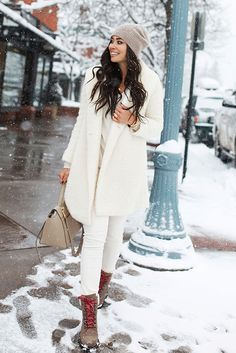 Modern Outfits For Women, Snow Day Outfit, Outfits For Winter, 2020 Outfits, Chic Winter Outfits, Winter Fashion Outfits Casual, Moda Chic, Fashion For Women Over 40, Fashion Blogger Style