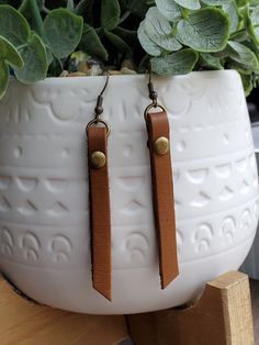 Genuine Leather Double Layer Riveted Earrings Leather Jewellery Ideas, Handmade Leather Earrings, Making Leather Earrings, Fall Earring Ideas, Small Leather Earrings, Brown Drop Earrings For Everyday, Everyday Brown Drop Earrings, Everyday Dangle Earrings, Nickel Free Brown Earrings For Everyday Use