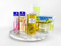 Buy Japanese beauty products in Nederland en België? J-Beauty products are known for their high quality ingredients. Famous Japanese skincare brands, Hada Labo, DHC, Lululun, Kose and Ishizawa Lab. Achieve the covetable mochi skin. Free Shipping Europe. Fast delivery. Secure Payment. Japan imported. 100% authentic.