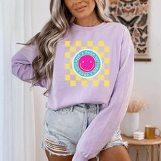 Retro Smiley Face Sweatshirt, Vintage Aviator Nation Inspired Shirt, Have A Good Day Happy Summer Top for Vacation - Etsy Fun Cotton Tops For Leisure, Fun Relaxed Fit Tops For Leisure, Smiley Face Sweatshirt, Retro Smiley Face, Beach Sweatshirt, Aviator Nation, Smiley Faces, Current Trends, Soft Summer