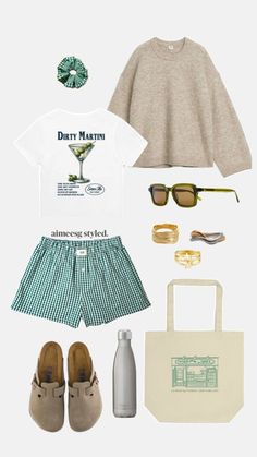 Grad School Outfit Summer, Stockholm Summer Outfit, Scandi Summer Outfit, Birkenstock Boston Outfit Fall, Birkenstock Boston Outfit, Trendy Outfit Ideas, Outfit Layout, Clothing Outfits, Mode Inspo