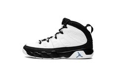 JORDAN 9 RETRO (PS) 401811 140 Jordan Golf, Air Jordan 9 Retro, Retro Basketball Shoes, Basket Style, Jordan 9 Retro, Jordan Model, Jordan Logo, Air Jordan 9, Jordan 9