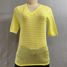 Caara Yellow & White Striped Women's Linen V-Neck Knit Top Shirt Size M Condition Is "New With Tag's" Will Ship Usps First Class Pit To Pit 16.7" Top To Bottom 21.9" In Order To Guarantee A Precise Fit, We Kindly Ask That You Review The Provided Measurements. These Measurements Are Approximations Taken With The Garments Laid Flat, And It Is Crucial To Ensure They Meet Your Requirements. Please Be Aware That The Colors May Appear Slightly Different From The Photos Due To Device Viewing And Color Yellow Stretch V-neck Top, Casual Yellow V-neck Top, Stretch Yellow Knit Top, Polo Women, Layered T Shirt, Pink Leopard Print, Womens Tie, Tour T Shirts, Linen Women