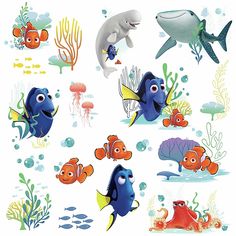 an image of various sea animals in the ocean