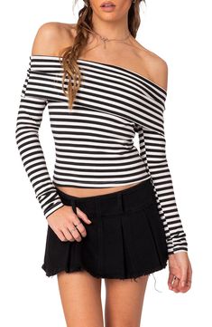 Allover stripes enliven this close-fitting top designed in a cropped, shoulder-baring silhouette with a folded neckline. Off-the-shoulder neck Long sleeves 95% cotton, 5% spandex Machine wash, dry flat Imported Trendy Fitted Tops With Contrast Stripes, Fitted Black Top With Contrast Stripes, Black Fitted Top With Contrast Stripes, Fitted Striped Cropped Top, Striped Fitted Cropped Top, Chic Striped Cropped Top, Chic Striped Cropped Crop Top, Chic Fitted Striped Tops, Striped Fitted Tops For Fall