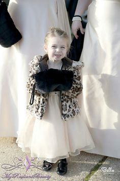 "Welcome to MyRadiantBeauty Flower Girl's Faux Fur Mink Hand Muff - Hand Warmer collection... this beautiful flower girl's fur Hand warmer Muff is perfect match to our flower girl's Black mink cape. These faux fur hand muffs are very elegant and they keep the flower girls warm during the Winter. Special Thanks to Christine for sharing such a cute photo! We also offer this in the color of white, Ivory and Black. Also added in our Hand Muffs are super soft with padding layer inside satin lining wi Fur Stole Wedding, Hand Muffs, Hand Muff, Custom Sash, Bridal Fur, Flower Girl Wedding, Fur Shrug, Faux Fur Stole, Wedding Fur