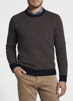 Description Crafted from Merino wool and cashmere yarns, this remarkably soft sweater delivers a sophisticated style ideal for fall and winter. It's styled with a crewneck closure and ribbed cuffs, and designed with a classic Norwegian pattern. Details Men's 90% extrafine Merino wool / 10% cashmere sweater Classic Fit Crewneck with ribbed waist and cuffs Hand wash cold, lay flat to dry or dry clean Imported Norwegian Pattern, Cashmere Yarn, Soft Sweater, Peter Millar, Softest Sweater, Cashmere Sweater, Sophisticated Style, Fall And Winter, Cashmere Sweaters