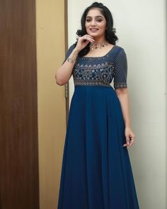 handmade kurta set made for women Elegant Dabka Maxi Dress, Traditional Georgette Gown For Diwali, Designer Saree Dresses For Transitional Season, Cutdana Maxi Dress For Wedding, Elegant Maxi Dress With Dabka, Festival Dresses With Cutdana Detail, Fitted Cutdana Maxi Dress, Transitional Maxi Gown With Dabka Work, Fitted Maxi Dress With Cutdana