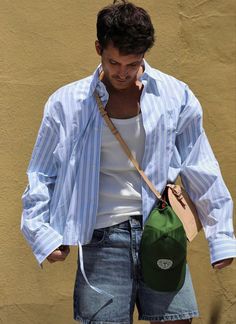 Summer Layering Men, Mens Summer Outfits Casual, Old Money Spring Outfits, Old Money Shirt, Old Money Spring, Shirt Old Money, Fest Outfits, Trendy Boy Outfits, Mens Summer Outfits