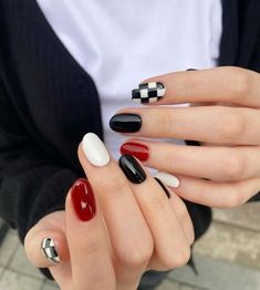 Formula One Nail Art, Subtle F1 Nails, Cars Theme Nails, Race Theme Nails, F1 Nail Ideas, Mechanic Nails, Busy Nails Designs, Racer Nails, Red White And Black Nails Design