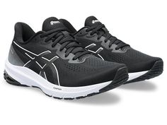 Long Distance Running, White Running Shoes, Asics Running Shoes, Asics Women, Black Shoes Women, Wide Shoes, Running Workouts, Toe Designs, Womens Running Shoes