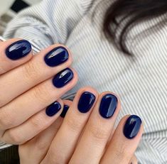 Minimal Nails, Blue Nail, Blue Nails