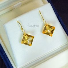 DESCRIPTION: Thank you for coming in! Spectacular 18K solid yellow gold earrings with finest Golden Citrine fancy kite shape briolettes! It looks much much nicer in person! DIMENSION: 1.1 Inch Total Length. 13.2mm citrine. WEIGHT: Appr. 12.15 Carats MATERIAL: 18K Solid Yellow Gold, Golden Citrine Luxury Gold Faceted Earrings, Yellow Gold Briolette Citrine Earrings, Yellow Briolette Earrings For Formal Occasions, Yellow Citrine Earrings For Formal Occasions, Formal Yellow Citrine Earrings, Luxury Yellow Earrings As Gift, Luxury Yellow Earrings For Gift, Faceted Yellow Citrine Earrings, Yellow Citrine Faceted Earrings