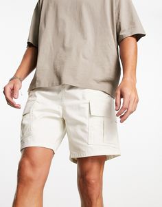 Shorts by Another Influence Take the short cut Regular rise Drawstring waistband Functional pockets Regular fit White Cargo Shorts Outfit, Cargo Shorts Outfit, Cargo Shorts Men, Shorts Cargo, Twill Shorts, Short Cut, Beach Shorts, Drawstring Waistband, Curator Style