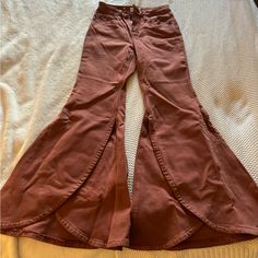 Burnt Orange Western Flare Pants With Floral Cut At The Ankles, Brand New Never Worn Spring Brown Flare Bottoms, Womens Flare Jeans, Flared Jeans, Jeans Color, Flare Pants, Colored Jeans, Burnt Orange, Flare Jeans, Color Orange