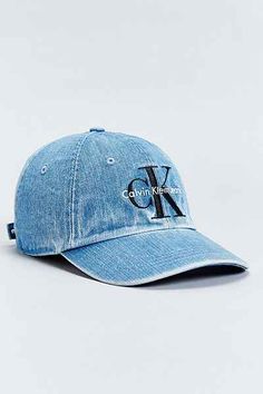 Calvin Klein Baseball Hat Cute Hats, Men's Accessories, Urban Fashion, Look Fashion, Passion For Fashion, Dad Hats, Hats For Men, Baseball Hats