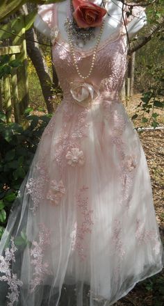 Flickr Heavenly Fashion, Wedding Dress Beading, Gatsby Fashion, Floral Gowns, Magical Clothing, Alter Decor, Romantic Wedding Dress Lace, Vintage Opulence, Romantic Dance