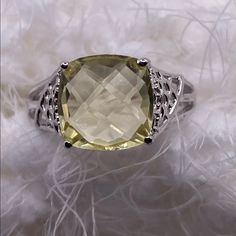 Unique Beauty. This 3.41tcw Yellow Quarts With White Topaz Accent Ring, Has A Vintage Look. Both Stones Are Aa Grade. Size 8 Sterling Silver & Rhodium Plated. I’m Throwing In A Cleaning Cloth Too! Formal Green Citrine Jewelry, Elegant Green Citrine Jewelry, White Gold Topaz Jewelry With Vs Clarity, Classic Vs Clarity Topaz Jewelry, Elegant Yellow Gemstones For Anniversary, Silver Topaz Cushion Cut Jewelry, Silver Citrine Ring With Diamond Cut, Formal Citrine Jewelry With Diamond Cut, Formal Silver Gemstones With Diamond Cut