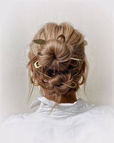 The Scallop Glossy Pin is sleek and modern, with rounded edges that will upgrade every top knot and chignon.  Simply twist your hair, slip in your Scallop Glossy Pin and run out the door. Made in NYC. Lelet Ny, Wedding Guest Hairstyles, Glossy Hair, Modern Hairstyles, Hair Pin, Hair Dos, Wavy Hair, Hair Goals