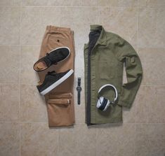 Shop men's fashion, outfit grids, flatlays, casual men's style, guy's style, boots, and male fashion advice Male Fashion Advice, Green Pants Men, Sweater Outfits Men, Army Green Pants, Lookbook Inspiration, Mens Fashion Wear, Mens Fashion Inspiration, Outfit Grid