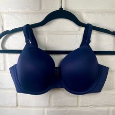 This Is A New With Tags Soma Full Coverage Enbliss Bra In Size 34 C. This Bra Is Navy Blue In Color. Soma Bras Are High Quality And Very Soft And Comfortable. The Additional Details Are: Full Coverage Contour Cups For Natural Shape. Padded Foam Wire For Ultra Plush Comfort. Soft Brushed Fabric. Adjustable Elastic Straps Customize Your Fit And Comfort. Padded Hook-And-Eye Closure With Three Adjustments. 72% Nylon, 28% Spandex. Hand Wash Cold. **The Model Photo Is To Suggest The Fit Of The Product Blue Stretch Bra With Removable Pads, Blue Push-up Bra With Removable Pads, Blue Underwire Bra With Medium Bust Support, Blue Full Coverage Bra With Medium Bust Support, Blue Full Coverage Bra With Medium Support, Fitted Blue Bra With Medium Bust Support, Blue Full Cup Bra, Blue Stretch Bra With Medium Bust Support, Blue Push-up Bra With Lined Body