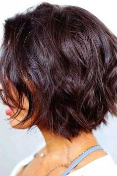 Popular Short Hairstyles, Layered Hairstyles, Layered Bob Hairstyles, Best Short Haircuts, Short Hair With Layers, Short Bob Hairstyles