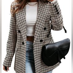 Marysol.Boutique Women's Plaid Lite Blazer/Jacket Material: Polyester Color: Ivory, Navy Blue, Burgundy Sleeve: Long Sleeve Neckline: Collard Finish Button Mint Green Jacket, Womens Plaid Blazer, Blazer Suit Women, Khaki Blazer, Sweats Outfit, Flannel Suit, Tan Blazer, Structured Jacket, Floral Blazer