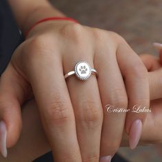 This beautiful oval signet ring with twisted rope border will have paw print engraved to create meaningful gift for dog lovers. Order in the solid gold of your choice. Ring can be worn separately or stacked with other rings. Metal options: - 10K Solid Gold (Yellow, rose or white gold) - 14K Solid Gold (Yellow, rose or white gold) - 18K Solid Gold (Yellow, rose or white gold) Ring height is about 11 mm. Sizes: 4 to 11 ------------PRODUCTION------------- Allow 1-3 weeks for production. Dogs Paw Print, Dogs Paw, Pink Paw Print, Oval Signet Ring, Paw Print Ring, Rope Border, Rings Metal, Pink Paws, Dog Jewelry