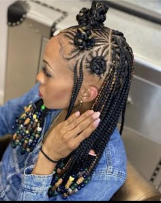 Female Braids, Bantu Knots Hairstyles, Toddlers Hairstyles, Knots Hairstyle, Corn Braids, Bantu Knot Hairstyles, Really Curly Hair, Shaved Hair Designs, Creative Hair Color