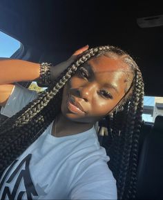 Pretty Dark Skin, Cute Braided Hairstyles, Cute Box Braids Hairstyles, Quick Braided Hairstyles, Protective Hairstyles Braids, Pretty Braided Hairstyles, Pretty Females, Braid Ideas, Hairstyles Braids