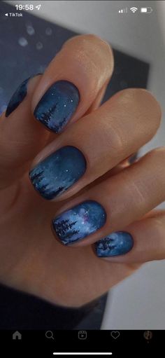 Dark Blue Nail Designs, Short Fall Nail Designs, Dark Blue Nail, Short Fall Nail, Cruise Nails, Dark Blue Nails, Sky Nails, Art Guide, Tree Nails