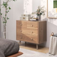 The 4-drawer dresser chest is a perfect storage solution to transform your living space. It features 4 spacious drawers, including 2 small ones and 2 large ones, making it effortlessly adapt to your storage needs. What’s more, the 4-drawer dresser comes with 2 anti-tipping kits, ensuring stability and peace of mind for you and your family. In addition, the wooden chest boasts a sleek and fashionable look, and adds a touch of sophistication to any room. It can seamlessly fit into bedrooms, living Chest Of Drawers Modern, Rustic Chest Of Drawers, Dresser Modern, Modern Drawer, Chest Cabinet, Chest Bedside Table, Chest Storage, Bedroom Chest Of Drawers, Dresser Chest