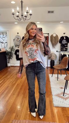 Concert Outfit Koe Wetzel, Fall Casual Western Outfits, Casual Country Bar Outfit, Leather Leggings Western Outfit, Western Winter Concert Outfit, Salon Outfit Ideas Stylists Plus Size, Country Bar Outfit Night Plus Size, Koe Wetzel Concert Outfit Plus Size, Mesh Undershirt Outfit Western