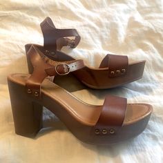 Woman’s New Never Worn Size 7 Heels. No Tears Or Worn Areas. Brown High Heels With Heel Loop, Brown Heels With 4-inch Heel And Medium Width, Brown Ankle Strap Heels With Stacked Heel, Brown Stacked Heel Ankle Strap Heels, Brown Heels With Stacked Heel And Ankle Strap, Brown Heels With Stacked Heel Medium Width, 12 Inch Heels, Big Buddha, 2 Inch Heels