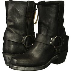 Frye Harness 8R Western Oiled Leather Ankle Moto Boots, Western Style Oiled Leather Ankle Moto Boots, Rugged Moto Boots With Buckle Closure For Biker Events, Classic Moto Boots With Oiled Leather For Fall, Classic Moto Boots With Buckle Closure, Vintage Oiled Leather Moto Boots With Leather Footbed, Vintage Oiled Leather Moto Boots For Fall, Vintage Moto Boots With Oiled Leather, Vintage Oiled Leather Moto Boots