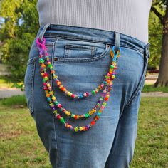 Handmade clutter chain belts. Perfect accesory to add some flare to your outfit. Chain length not including clips. Prices vary based on length. Jeans Chain Diy, Diy Belt Chain, Belt Chains, Decora Fashion, Diy Belt, Mini Skateboard, Jeans Chain, Diy Belts, Belt Chain