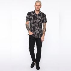 Nwt Fashion Nova Men Loki Short Sleeve Woven Top Black/Combo Size Large Sold Out On Fashion Nova Black Casual Tops For Business Casual, Casual Black Tops, Fashion Nova Men, Fashion Nova Shirts, Men Fashion Casual Outfits, Woven Top, Men Fashion, Loki, Tank Top Shirt