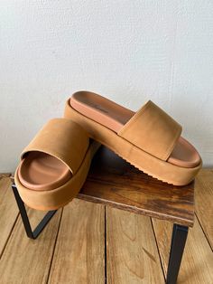 The Kimberly Sand Platform Slide is a comfy platform slide! This is so perfect for spring/summer and pairs great with dresses or shorts. Platform Slides Outfit, Slides Outfit, Platform Slides, Platform Slippers, Beauty Care, Platform Sandals, Slides, Lookbook, Slippers