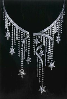 Cubic Zirconia Necklaces 925 Sterling Silver White Dangling Star Front Jewelry Jewelry Patterns Diamond, 1930s Chanel, Chanel Fine Jewelry, Bijoux Art Nouveau, Kay Jewelry, Jewelry Advice, Fashion Glamour, Jewelry Diamonds, Vintage Jewelry Art