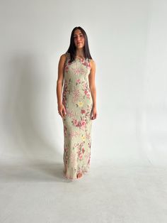 Size: 10. Fits an XS-M Made of: 100% polyester   Brand: Jessica   Condition: Like new  MEASUREMENTS LAID FLAT: Width 16" Length 56"   Model is an XS and 5'6 tall Fitted Full Length Floral Print Dress, Full Length Fitted Floral Print Dresses, Fitted Floral Print Full-length Maxi Dress, Fitted Floral Print Sheath Maxi Dress, Fitted Floral Sheath Maxi Dress, Full-length Floral Print Spring Dresses, Spring Floral Print Full-length Dress, Spring Floral Print Full Length Dress, Fitted Floor-length Maxi Dress For Spring