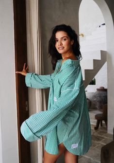 A shirt that will definitely come in handy when traveling to create dozens of looks.It is made of breathable fabric, which makes it comfortable to spend all day.Comfortable, high quality, decorated with inscriptions in Italian style, giving a maritime and summer mood. Green Long Sleeve Sleepwear With Relaxed Fit, Green Long Sleeve Shirt For Vacation, Green Long Sleeve Vacation Shirt, Green Long Sleeve Beach Shirt, Green Relaxed Fit Long Sleeve Shirt, Green Long Sleeve Shirt With Relaxed Fit, Green Relaxed Fit Short Sleeve Sleepwear, Green Short Sleeve Sleepwear With Relaxed Fit, Oversized Green Long Sleeve Shirt