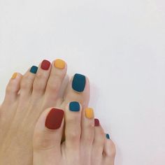 ━ 𝐡𝐚𝐳𝐞𝐥 ☻ Multicolored Nails, Minimal Nails, Makijaż Smokey Eye, Manualidades Diy, Classy Nails, Chic Nails, Nail Polishes, Cute Acrylic Nails, Perfect Nails