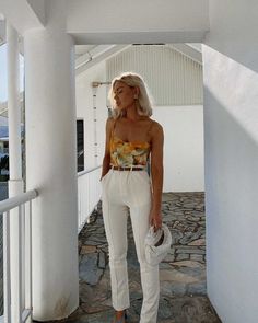 Getting Drinks Outfit, Casual Drinks Outfit Night, Feminine Ootd, Prettylittlething Outfits, Town Outfits, European Fashion Summer, Europe Outfits, Italy Outfits, Elegante Casual