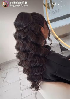 Hollywood Curls Hairstyle, Bridesmaid Hollywood Waves, Curled Hair Styles For Event, Hollywood Curls Half Up Half Down, Half Up Half Down Hollywood Waves, Half Up Hollywood Waves, Half Up Half Down Waves, Hollywood Waves Half Up Half Down, Half Up Half Down Curled