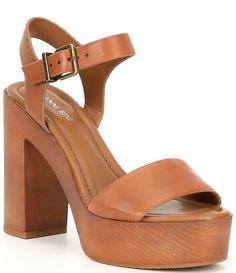 Wooden Sandals, Heels Outfits, Sandal Platform, Clog Heels, Wood Heel