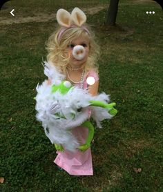 Halloween Bricolage, Porta Halloween, Best Diy Halloween Costumes, Diy Halloween Costumes For Kids, Miss Piggy, Homemade Halloween, Theme Halloween, Cute Halloween Costumes, Cute Costumes