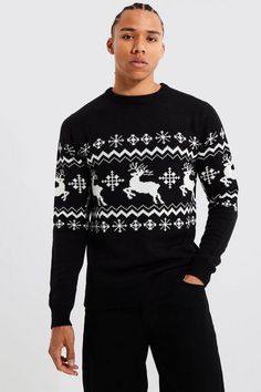 Layer up and look festive this holiday season in a Christmas Jumper from the boohooMAN collection. Look the best dressed on Christmas Jumper Day with our novelty and funny Christmas jumpers and cardigans, these pieces are guaranteed to ensure you stand out from the crowd. Discover everything from chunky knit fabric to bold patterns that make these pieces the easiest way to fix up your look. Keep it cool in cable knits, work it in waffle or do the finer details in a fisherman. Keep it traditional with a classic fairisle jumper, or keep a tonal palette with our easy styling penguin jumper. If you're looking for something a little different then a festive fun slogan print Christmas jumper will be perfect for you, you'll be up there with this years fashion's finest Style: Christmas JumperDesig Mens Christmas Sweater, Mens Christmas Sweaters, Christmas Sweaters For Men, Christmas Closet, Funny Christmas Jumper, Christmas Sweater Outfits, Funny Xmas Sweaters, Cardigans For Men, Christmas Jumper Day